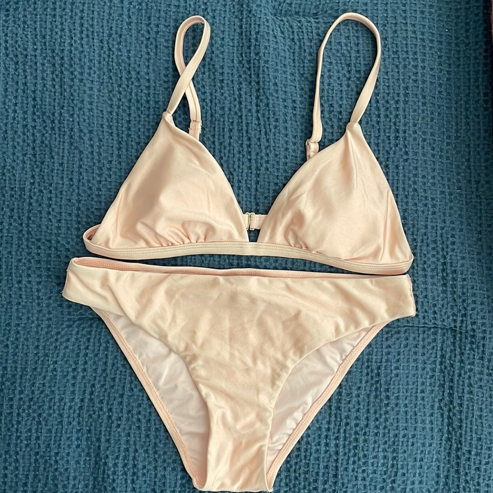 Triangle bikini